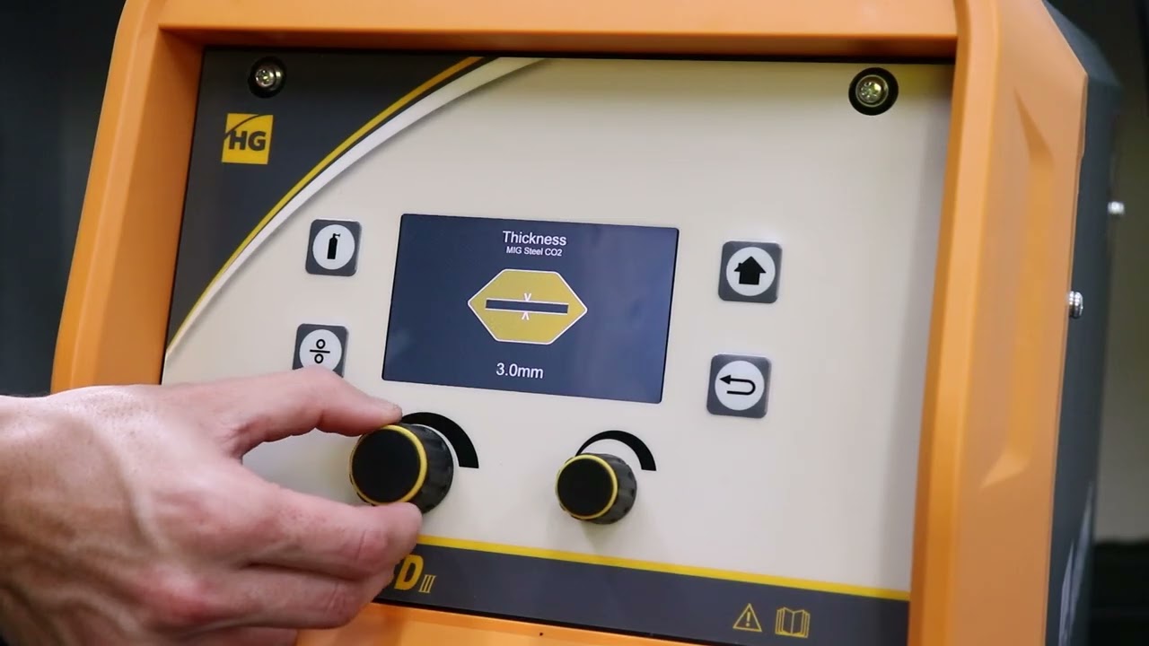 Kama EMIG 300 LCD Multi-Process Welding Machine by Hugong | 300 A MIG / MMA / Lift TIG 380 V