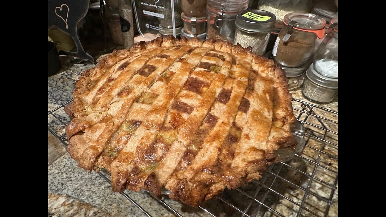Chicken Potato, Chile, and Bacon - In a pie!