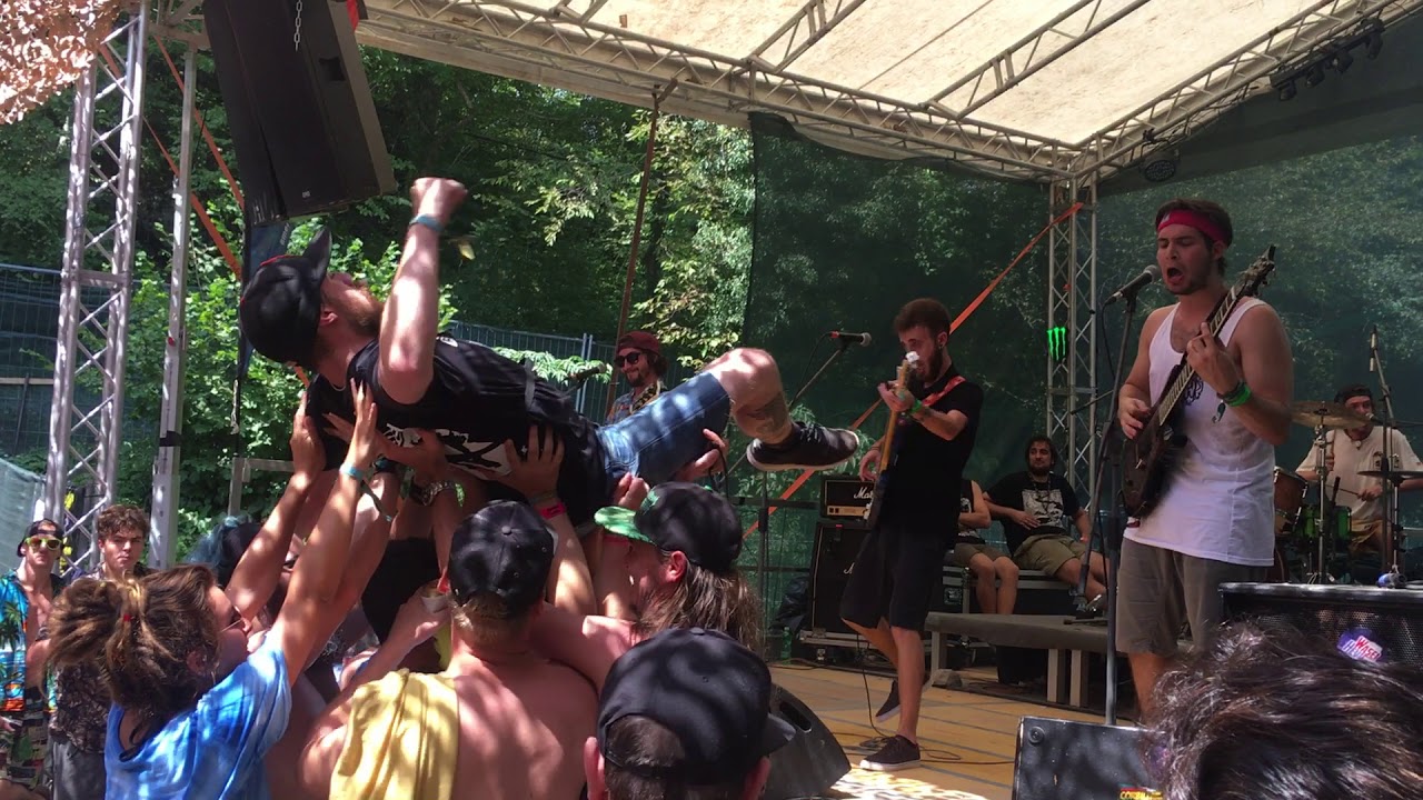 Acid Snot - Attitudes @ Punk Rock Holiday 2017