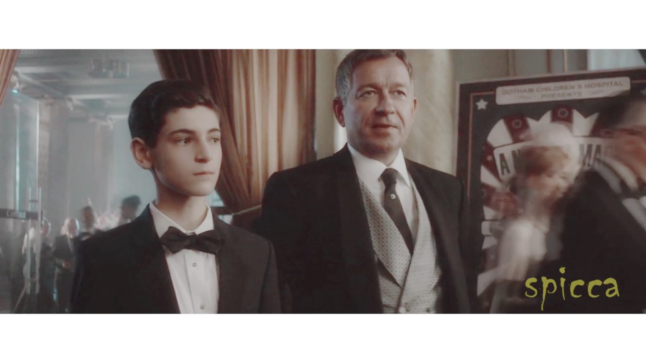 The Sorrows of Young Peter（What if Spiderman falling love with Batman）Tom holland x David Mazouz