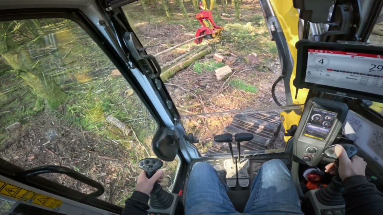 Konrad Woody 40 working in West Wales @konradforsttechnikgmbh1225