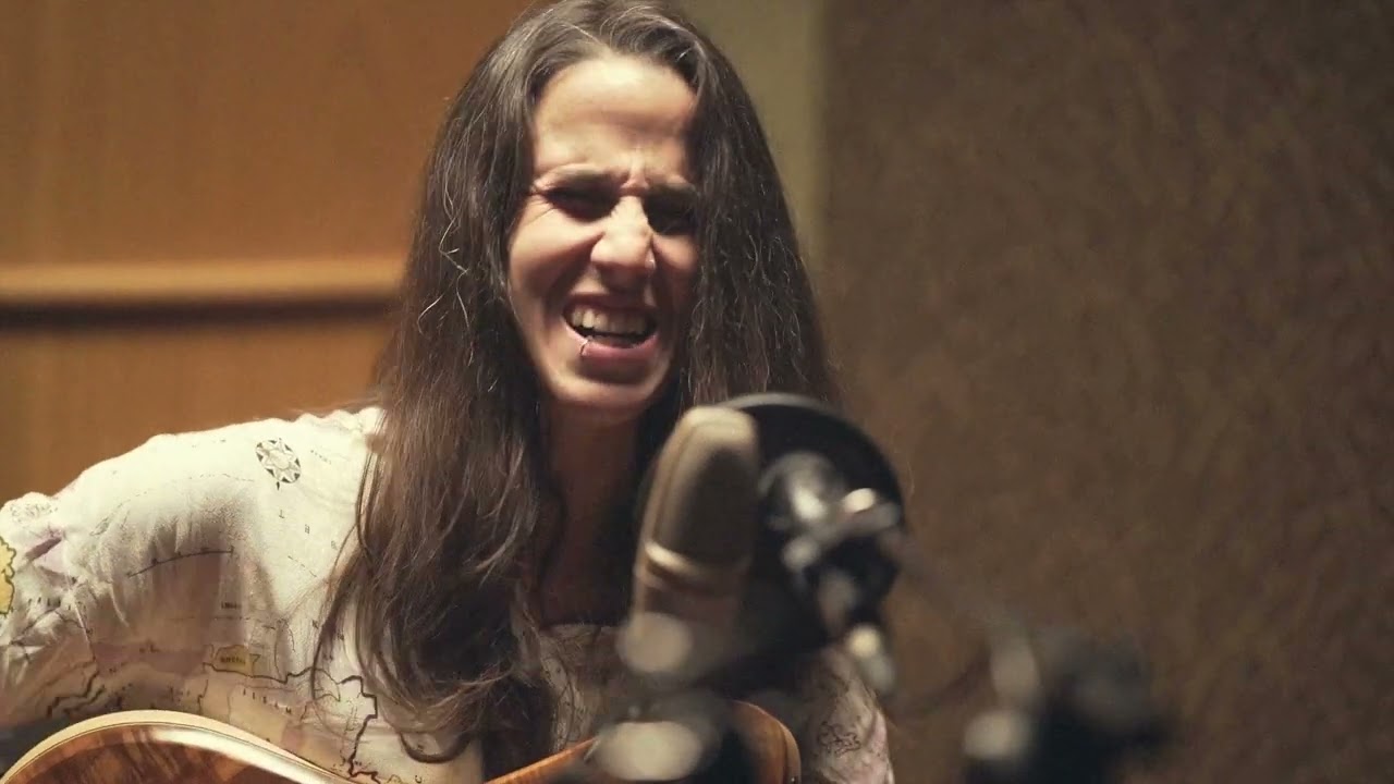 Mediterráneo/La Música del Vacío - Clara Cantore