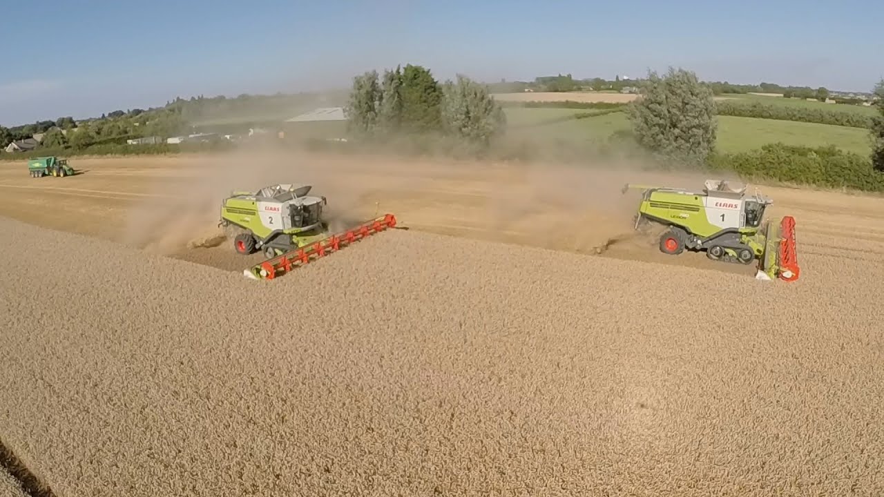Harvest 2016 UK, 2X Claas Lexion 780, John Deere 8360R, HAWE Chaser Bin.