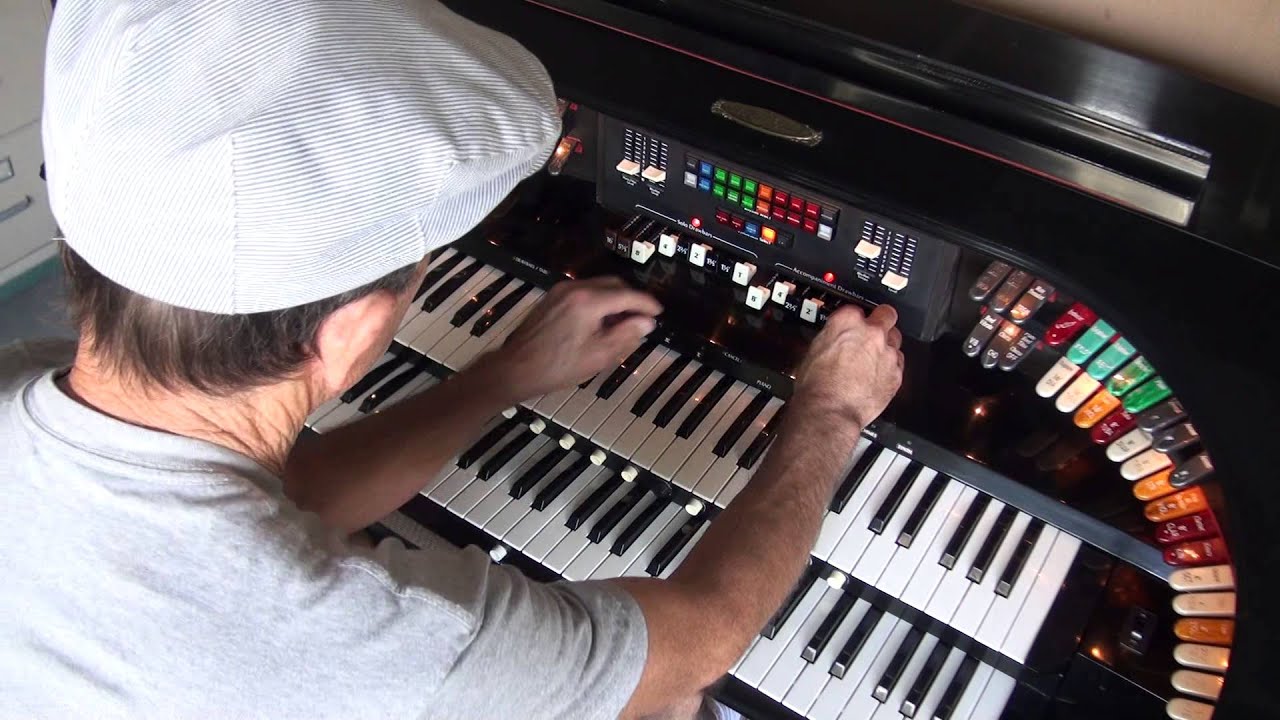 GULBRANSEN RIALTO II ORGAN DEMO