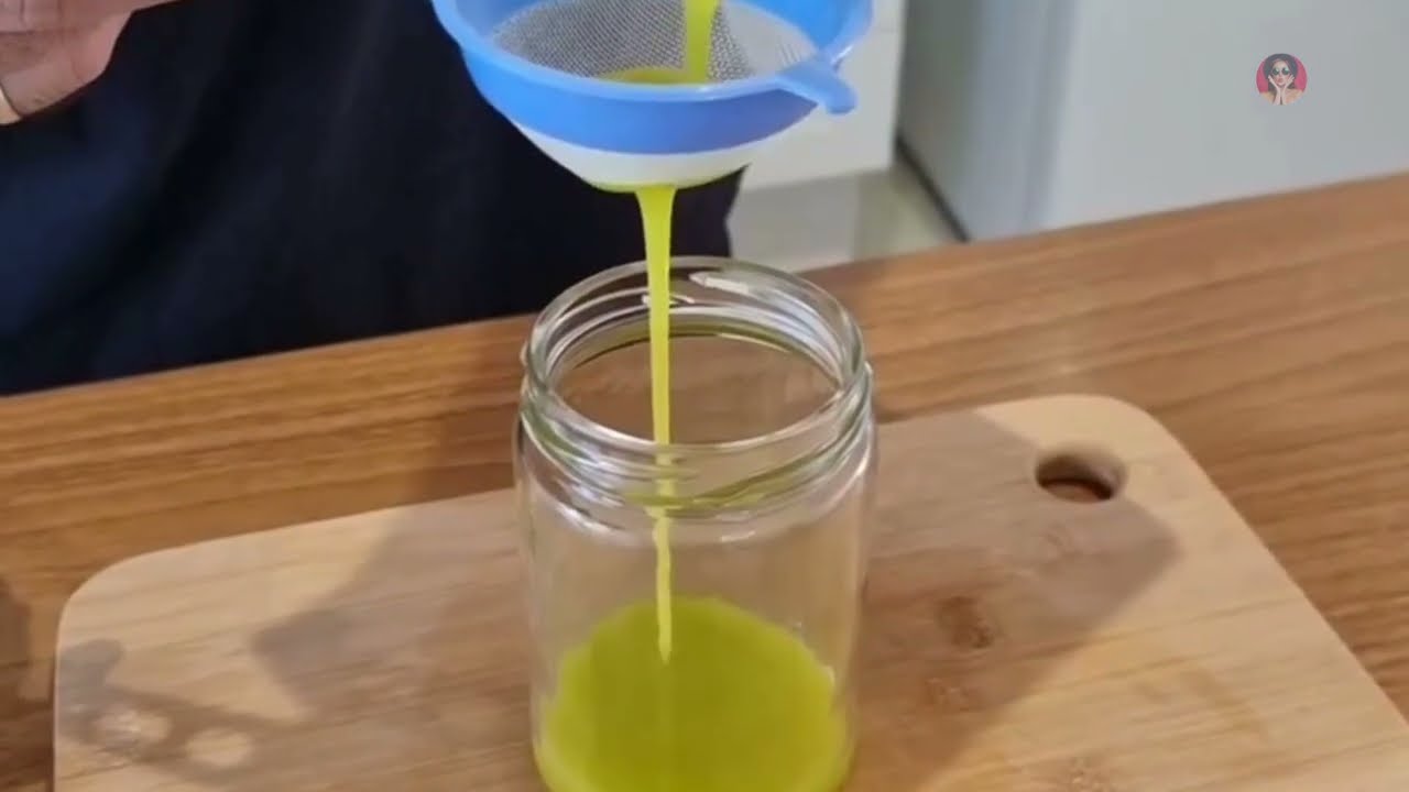 How to make Avocado Oil at Home | Simple Steps to Natural Beauty #avocado #oil #diy