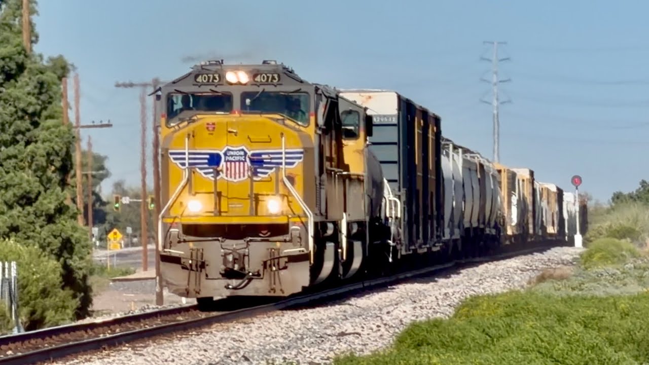 A rare UP SD70M duo powers a Phoenix outbound at Riggs Rd in Queen Creek AZ 2-7-26