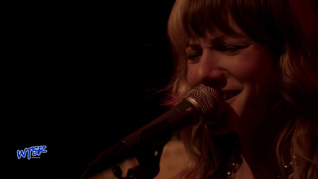 Molly Ringworm - Give an Inch (Live at WTSR Underground)
