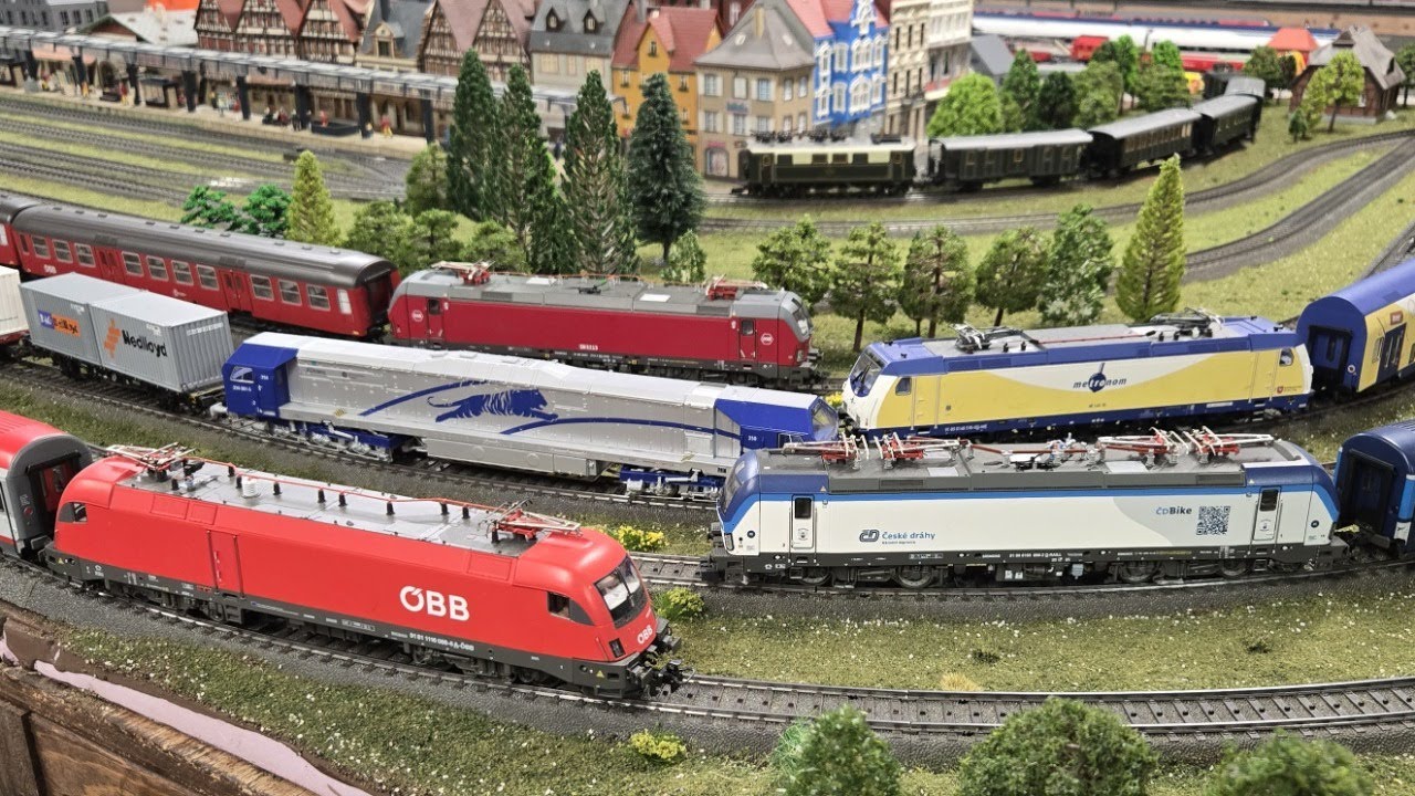 The Outsider Insider Live #301 Because We're Just Sailing On #märklin #modelrailroad