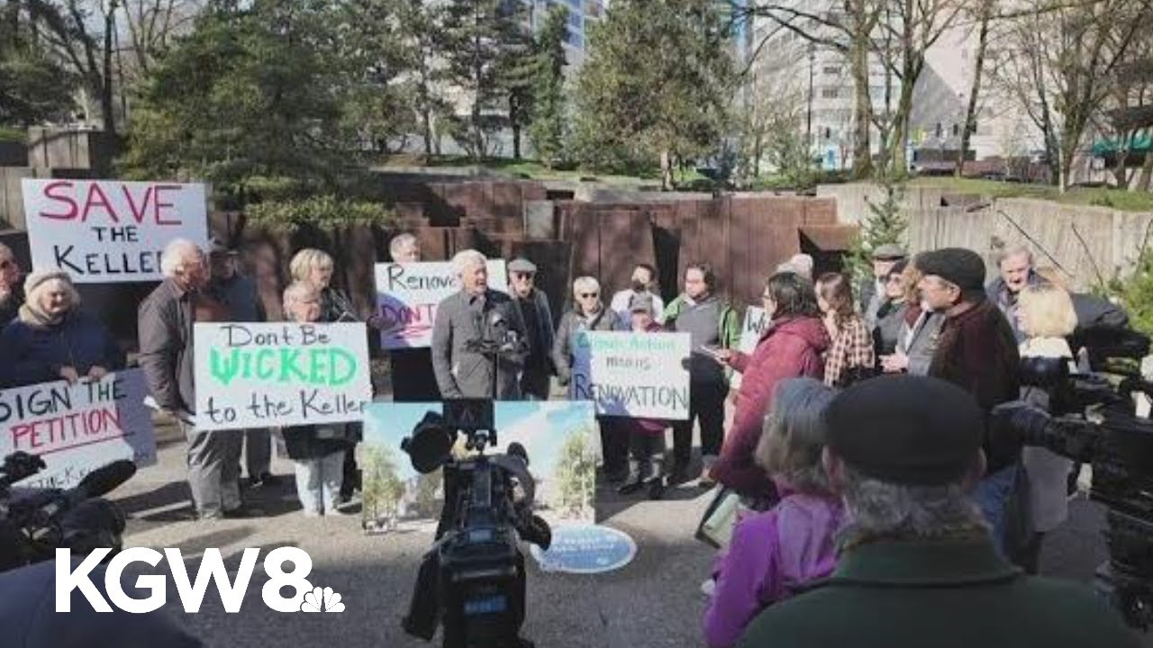Portlanders rally downtown to save the Keller Auditorium