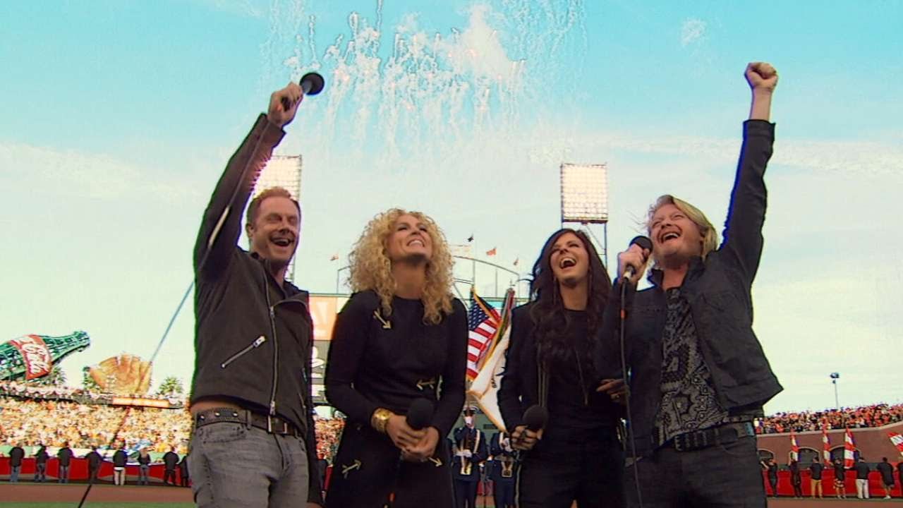WS2014 Gm3: Little Big Town performs national anthem