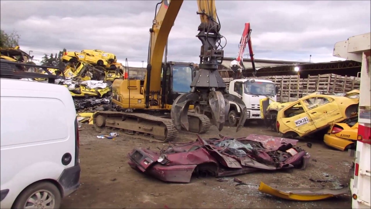 Pulpo Everdigm en excavadora CAT 320 Colombia