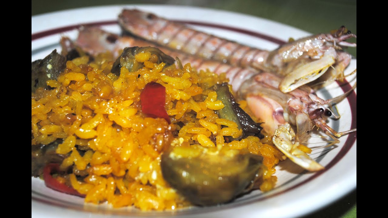Arròs amb carxofes i galeres