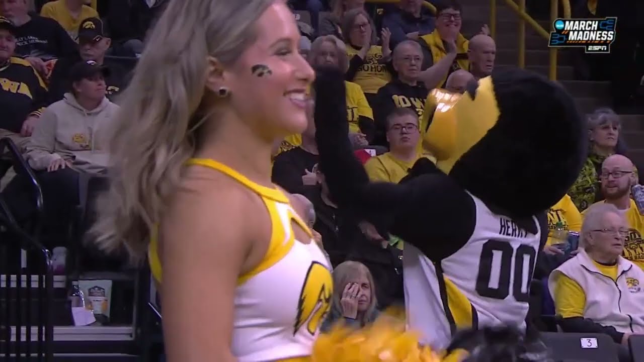 2023/03/17 - #15 SE Louisiana vs #2 Iowa - First Round NCAA Women's Basketball Tournament -