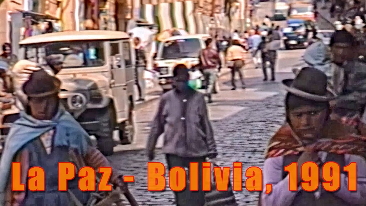 Recorriendo el centro de La Paz en coche. 1991.