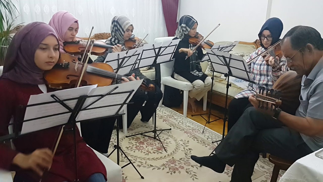 Hadi Asker ve Keman öğrencileri - Muhayyer Kürdi Saz Semaisi (Sadi Işılay)