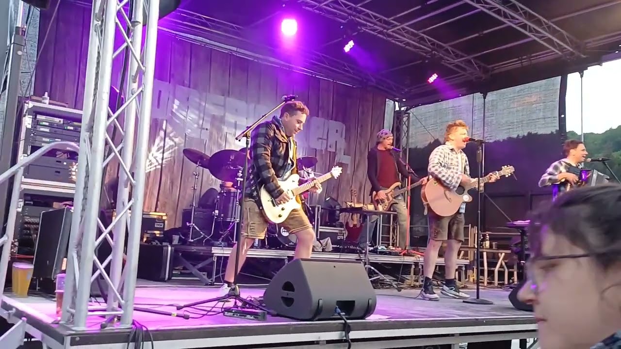 Dorfrocker  - In dem Dorf  wo ich geboren  bin  - Open  Air  Straßberg  - Mai 2025