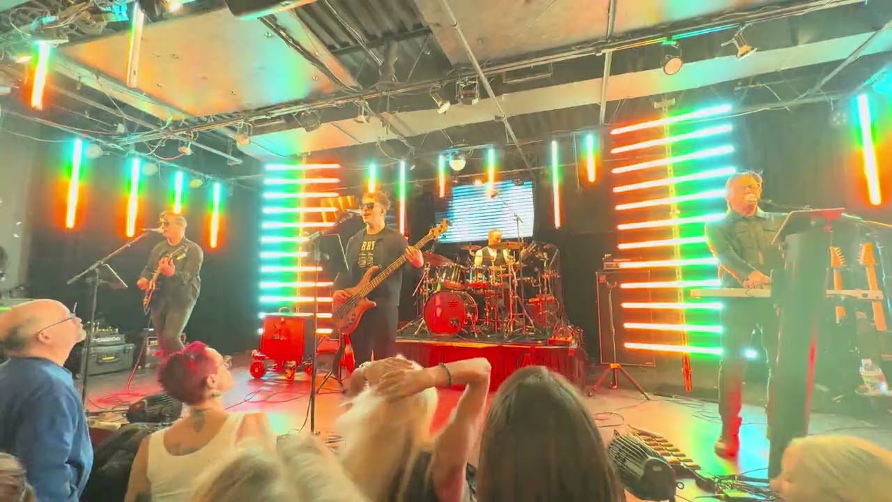 LOVESONG - Sweet Dreams II