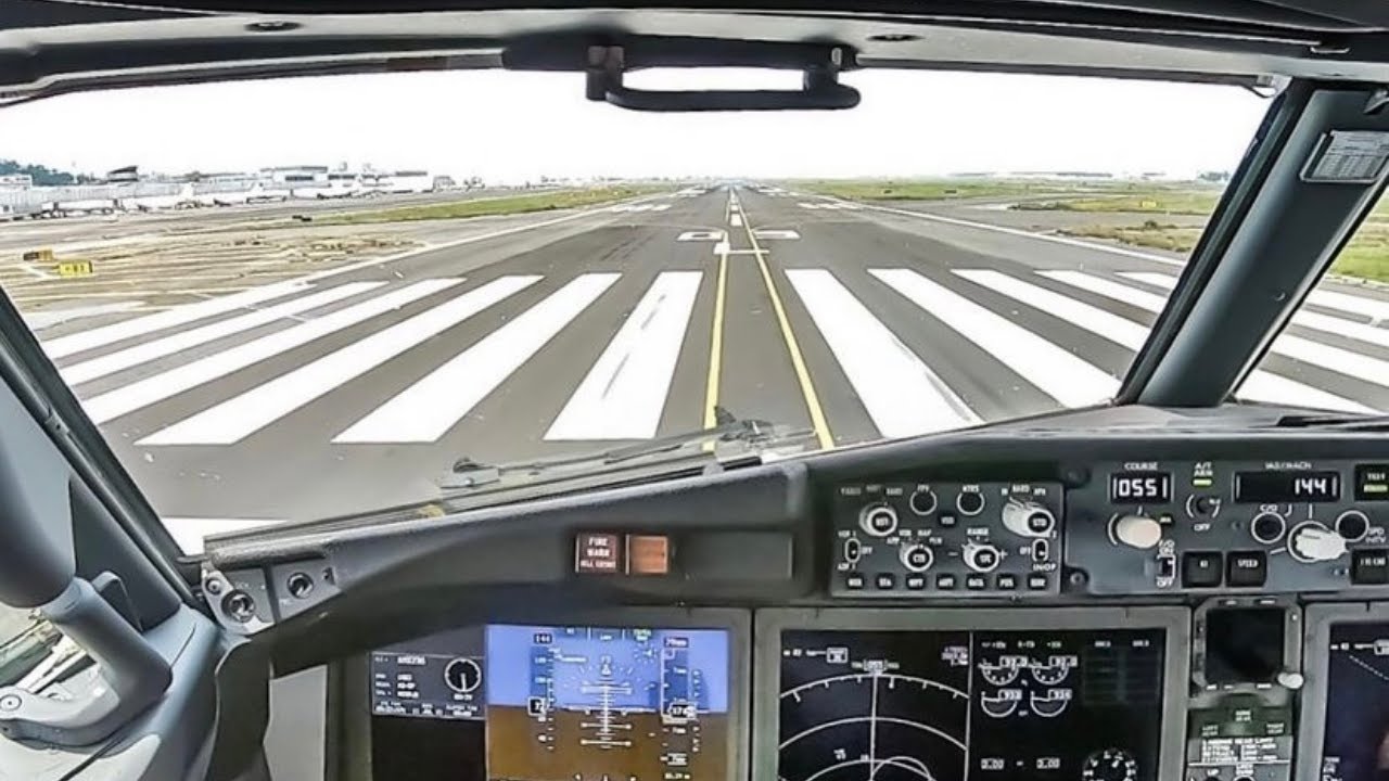 B737 MAX  Point of View POV  Despegue directo del Flight Deck