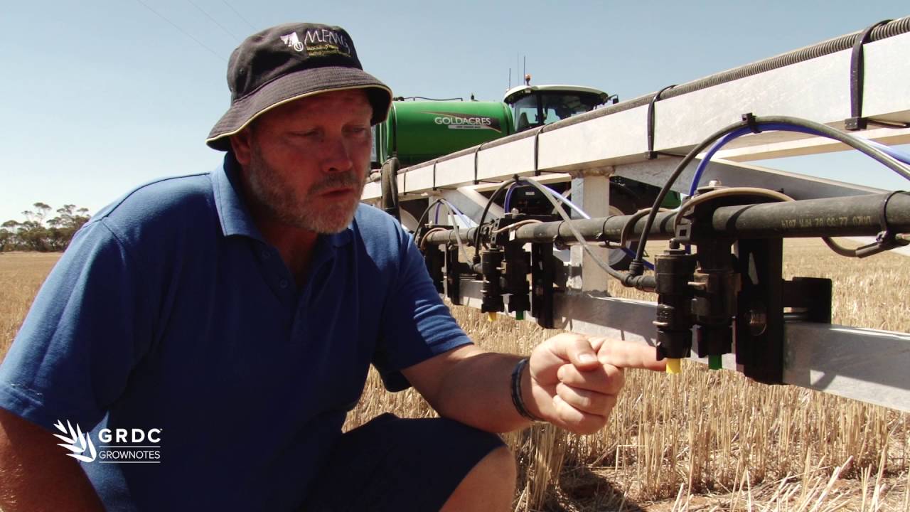 Spray Application GROWNOTES™: Spray systems - 3 step dual boom