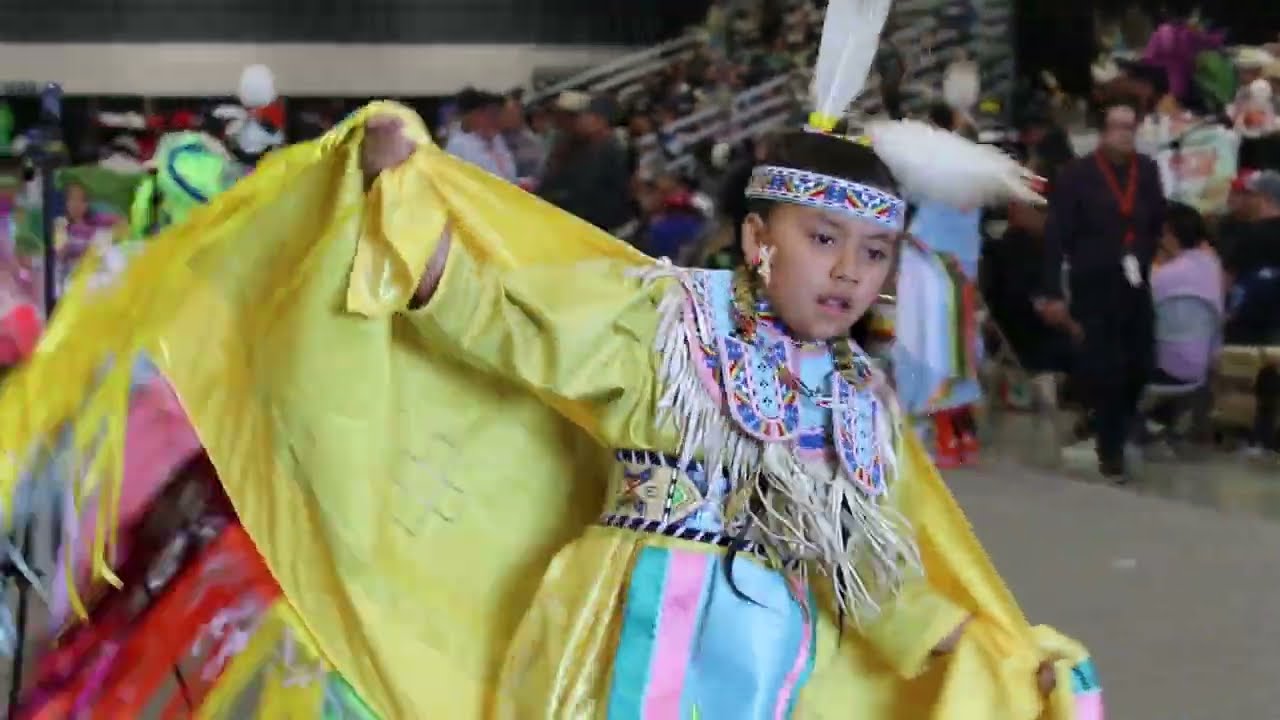 Manito Ahbee 2022, Championship Sunday, Jr. Girl's Fancy Shawl Contest Final...