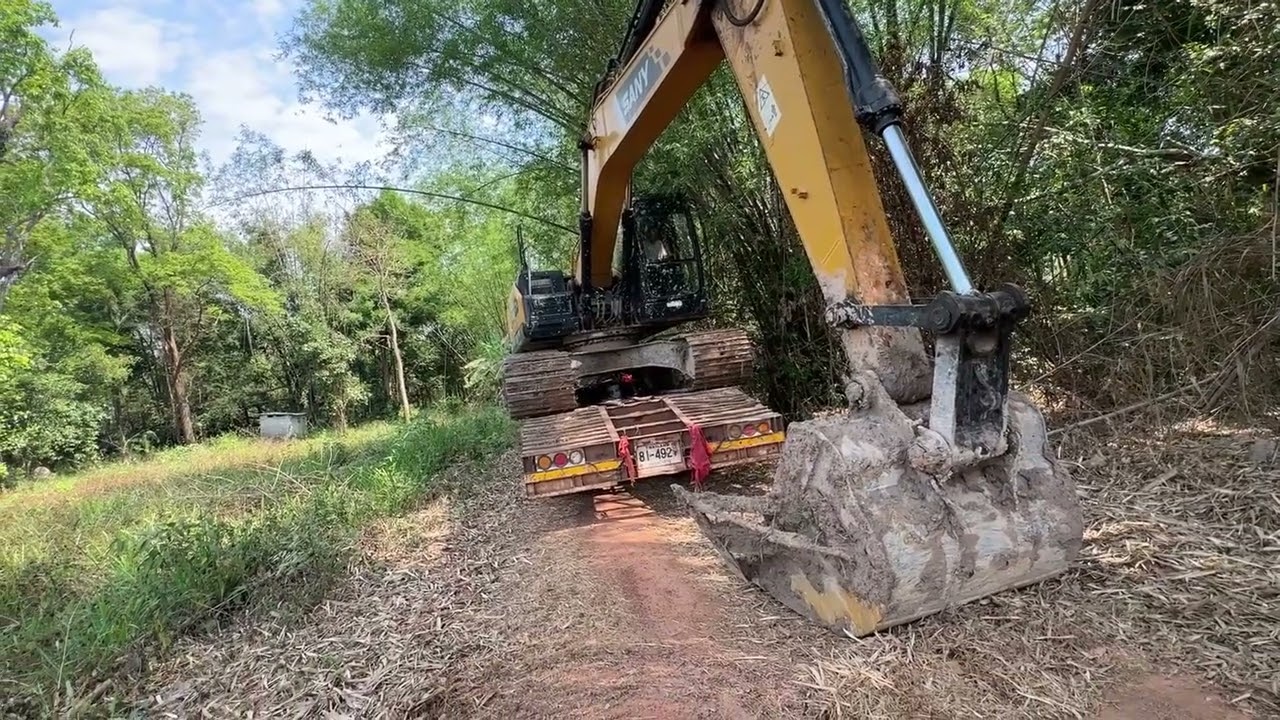 ไม่เคยขับรถคนอื่นขึ้นเทเลอร์มันกว้างกว่ารถเราอีกนะคันนี้