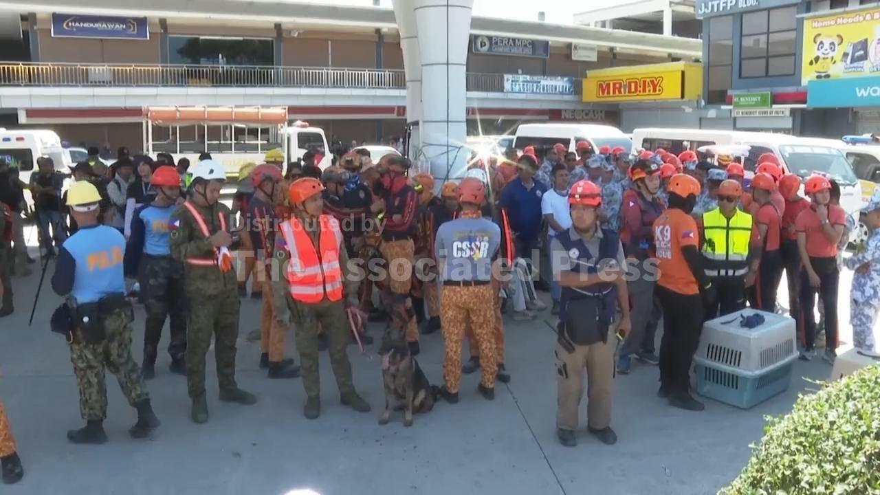 20,000 people displaced by Philippines earthquake that killed at least 37