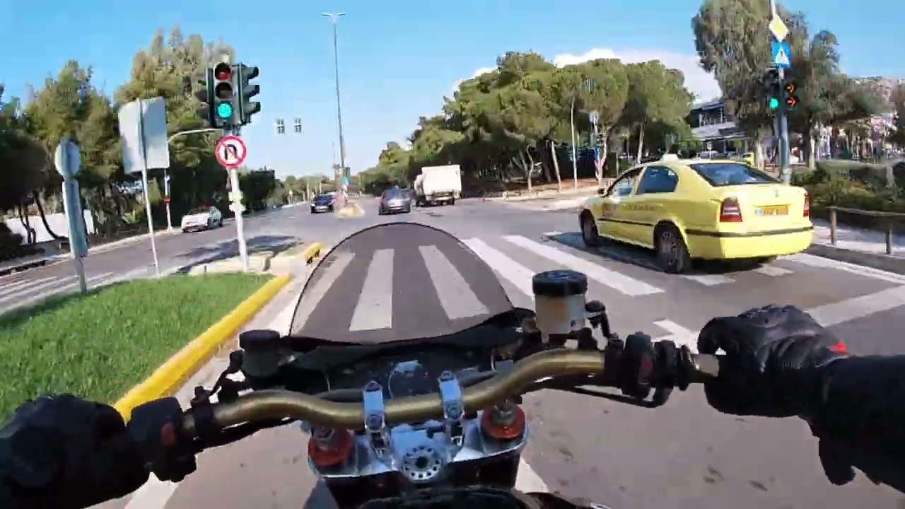 Test ride : Aprilia Tuono Gen 1 (updated by Motoholics ) In Rush Vouliagmeni