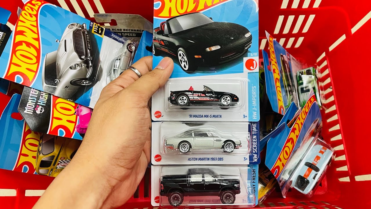 DIECAST HUNTING AT EAST REMBO TAGUIG (HOTWHEELS NEW CASE RESTOCK)