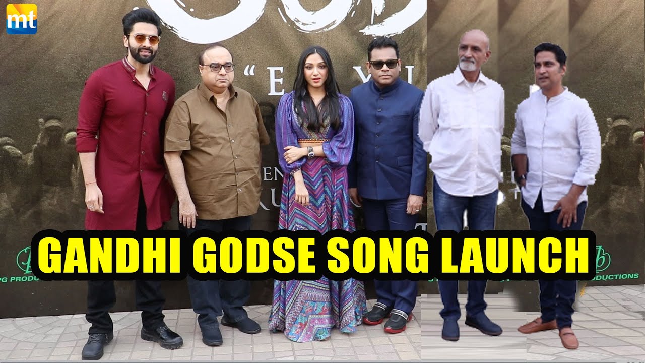 Rajkumar Santoshi asks Police Security to stay outside hall at Gandhi Godse song launch