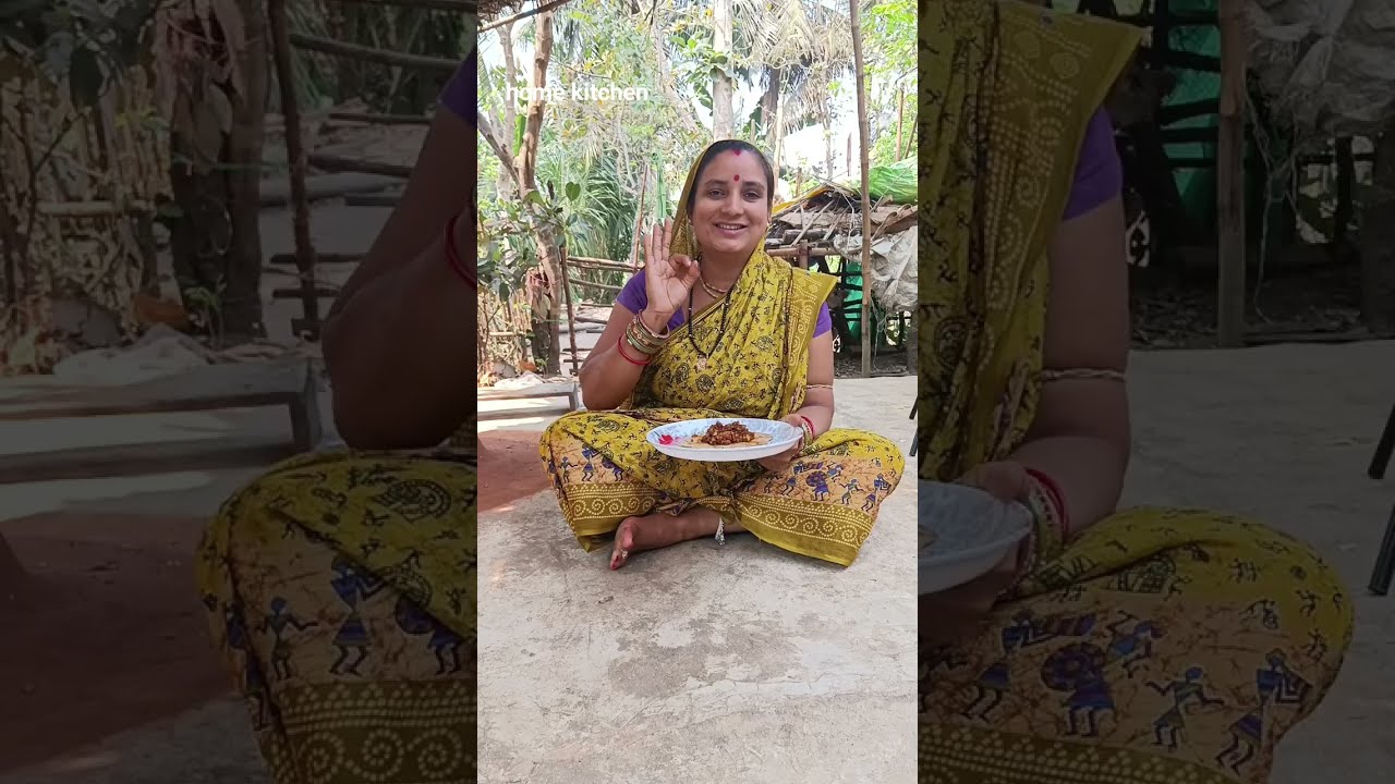 ପିଆଜ ମସଲା ଭଜା ପରଟା 🤪#cooking#village video 😋 exploremoreandmore 🌺