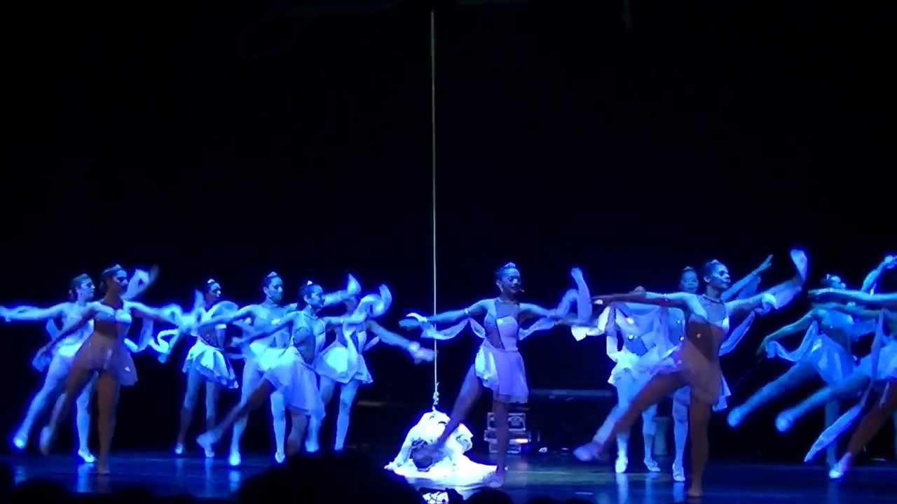 DAYSHA SUEÑO DORADO "APERTURA 2013"