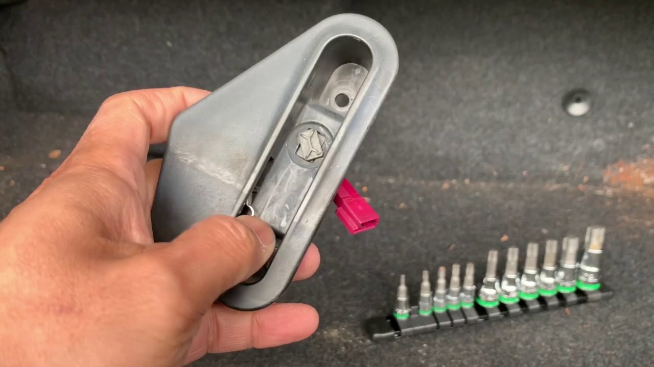 bmw z4 - convert micro switch