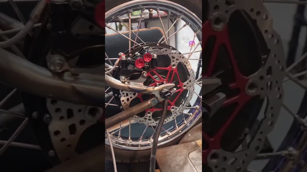 mounting hope tech 4 V4 brakes on a eMotorcycle