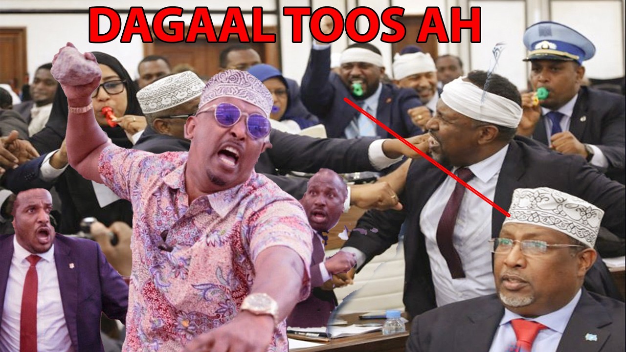 DEG DEG Dagaal Toos ah Xildhibaano Lagu Feeray Baarlamaanka Buuq & Firimbi Aadan Madoobe oo ciidan
