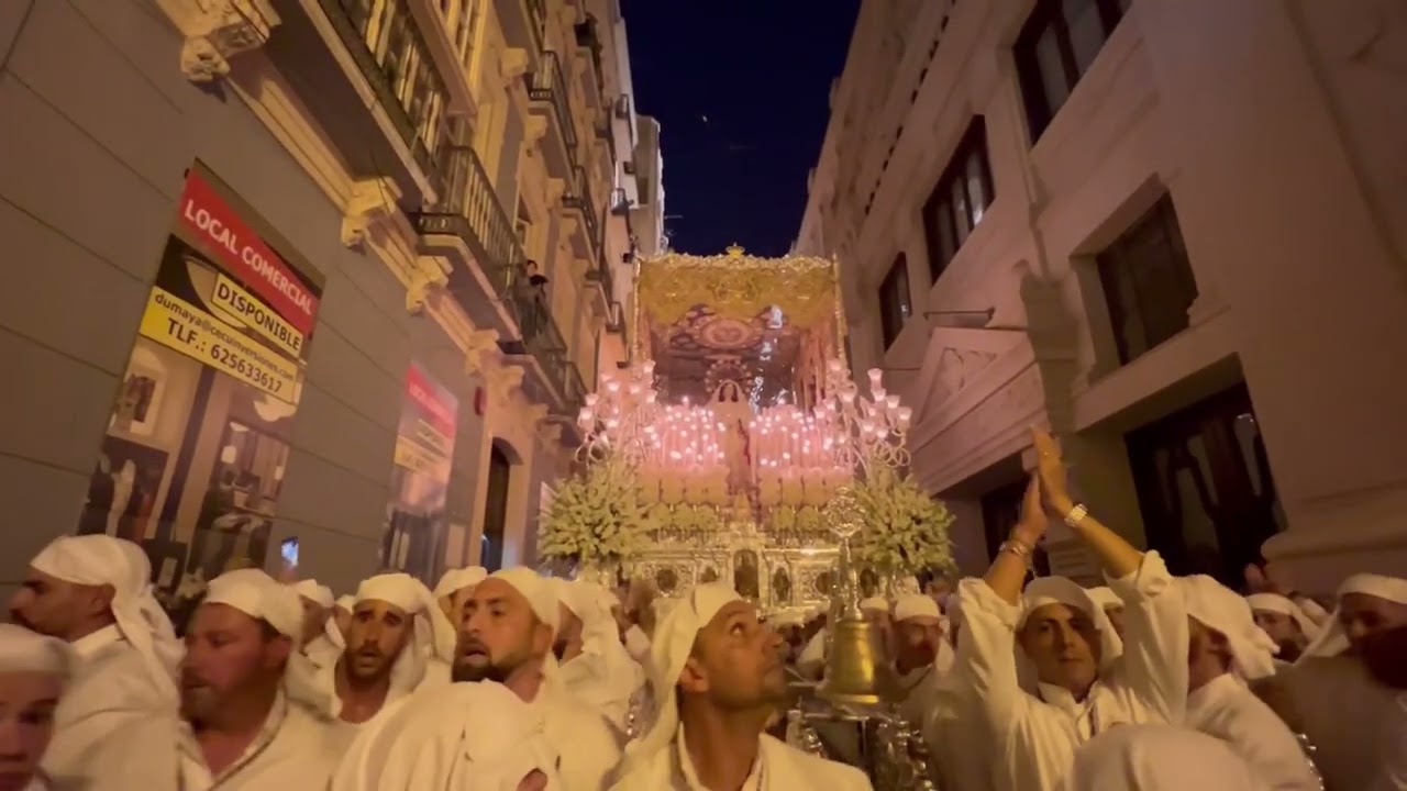 Rocío a su paso por Calle Echegaray | 2023 | Málaga