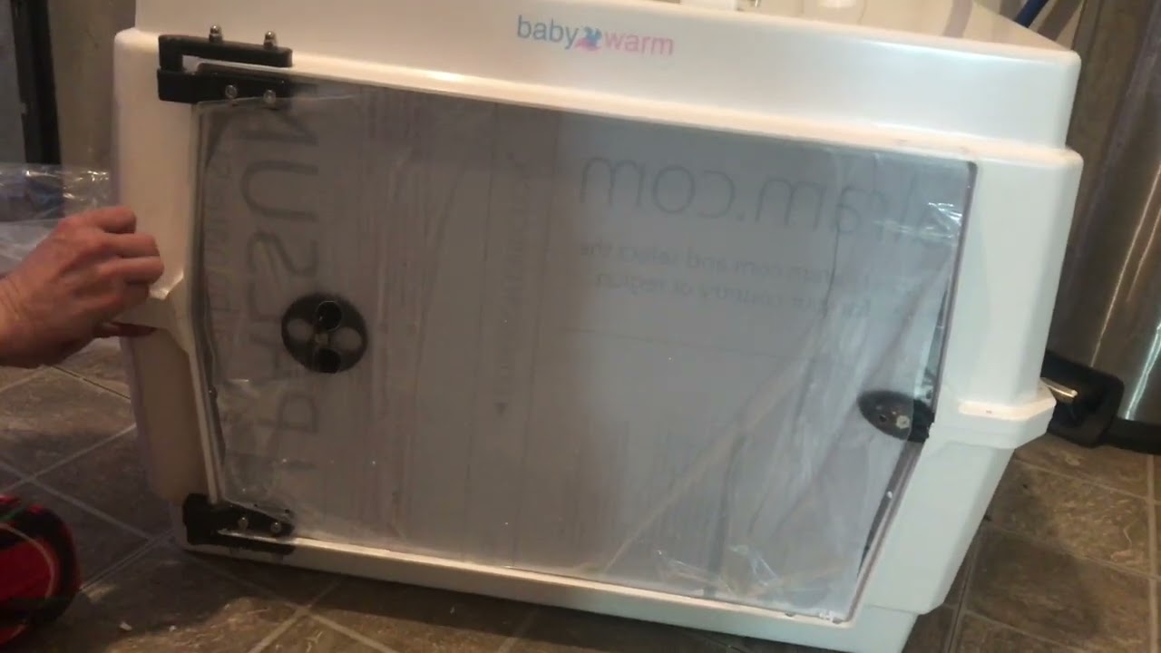 Unboxing Baby Warm Brinsea TLC-50 Zoologica II Brooder/Intensive Care Unit/Recovery Incubator