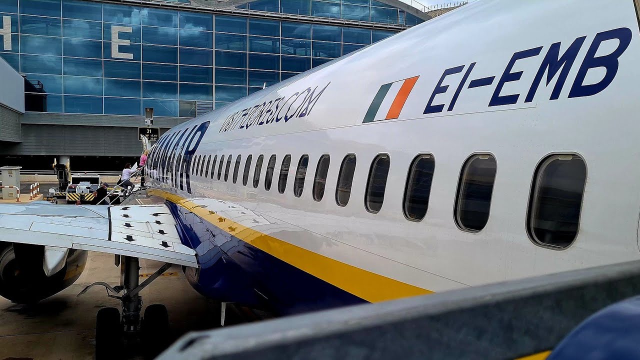 [TRIPREPORT] Alicante - Manchester | Ryanair 737-800