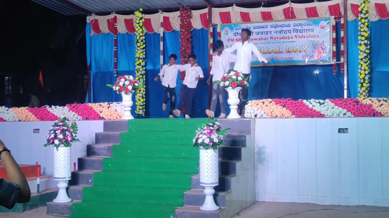 Remix dance latest by 37th Winxiders (JNV CHITRADURGA)