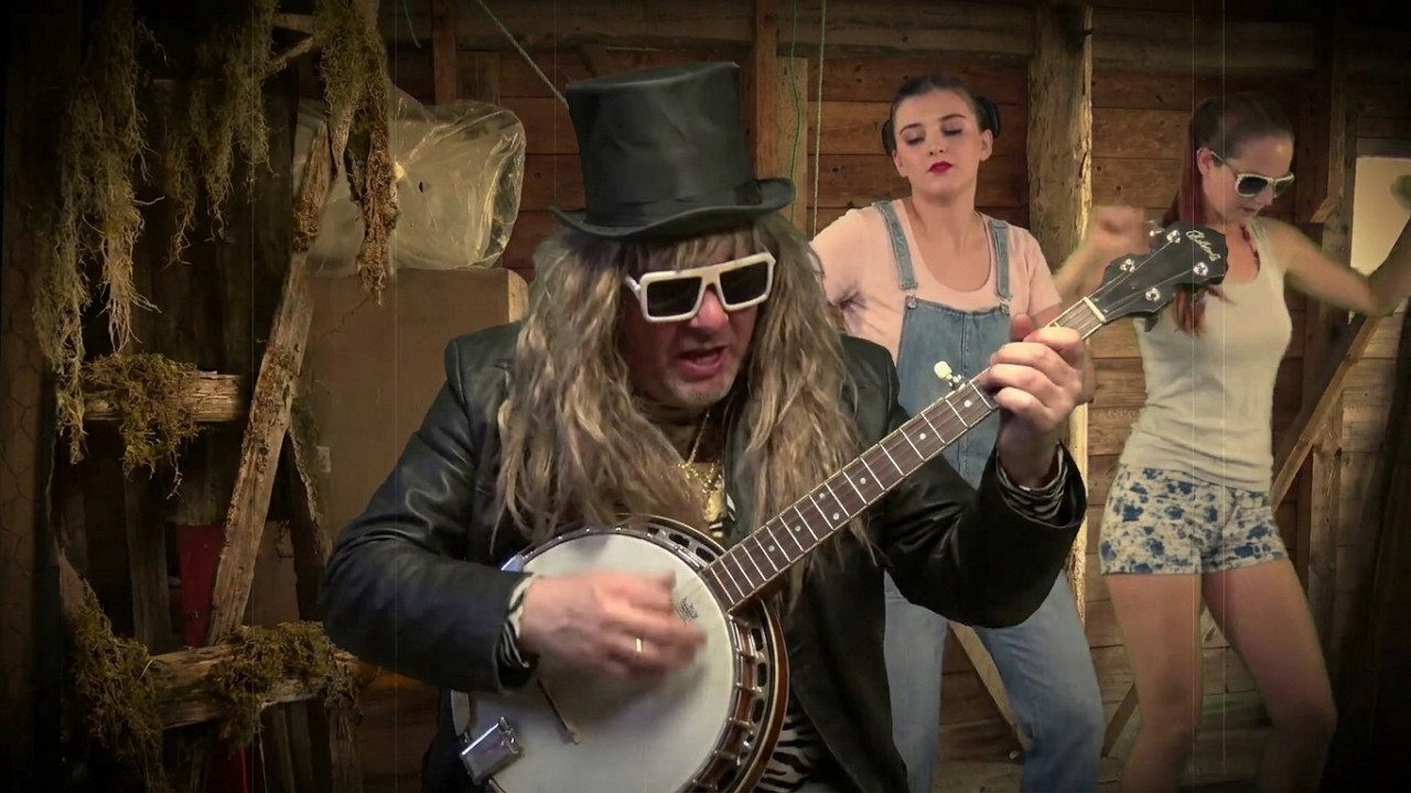Wild Bill - Swamp Thing - Bluegrass Techno Party