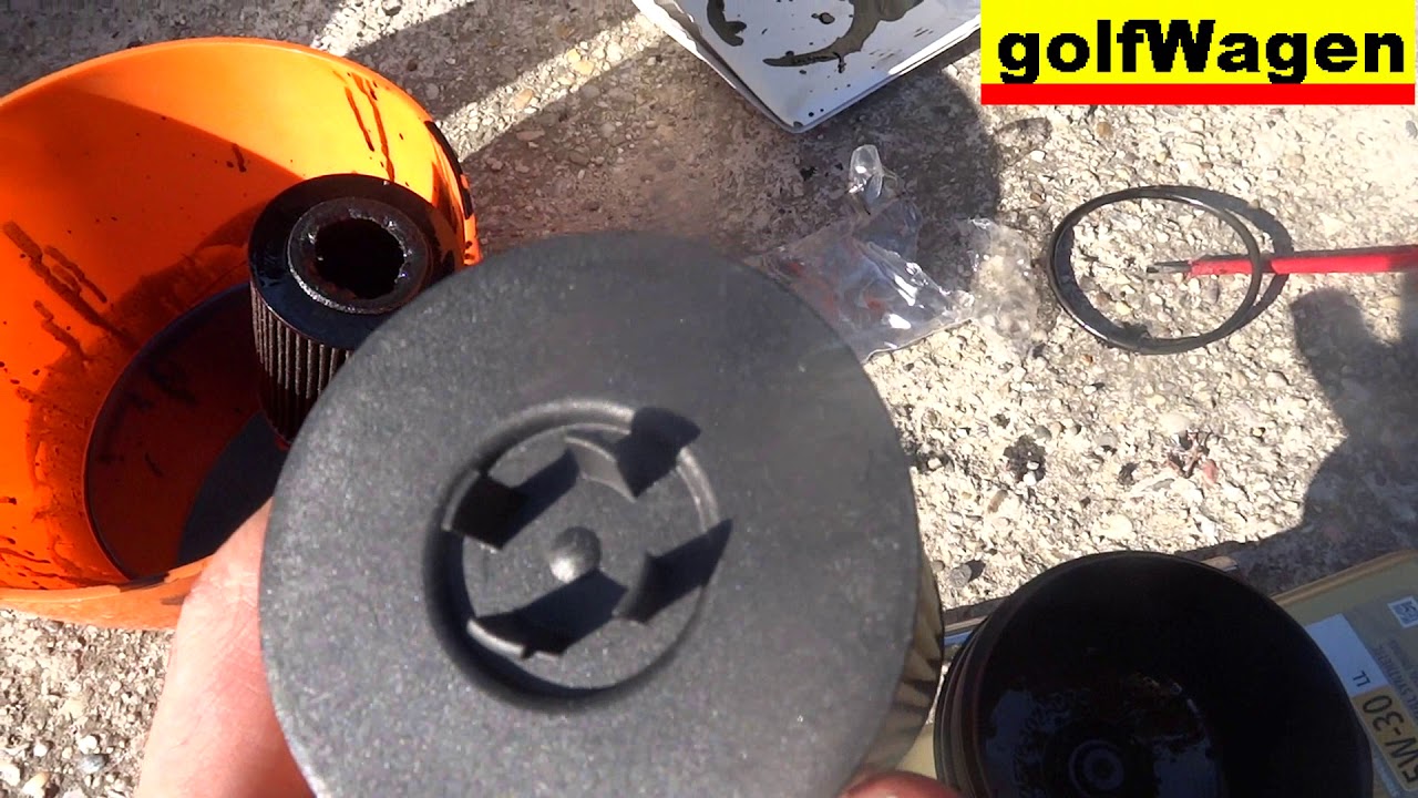VW Golf 7 oil change oil filter change 100% detailed