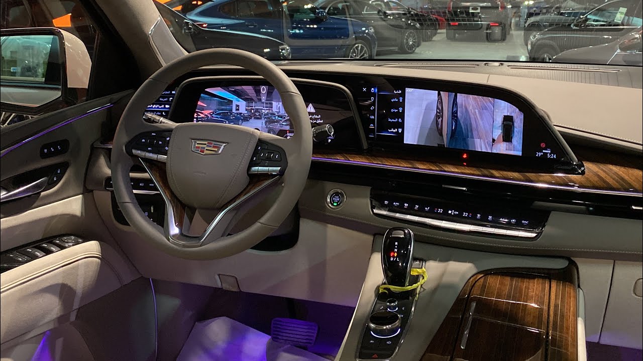 الشيخ كاديلاك اسكاليد بلاتينيوم سبورت اعلى فئة بلاك اديشن 2021 عطنا رايك باللون والبلاك اديشن 😍