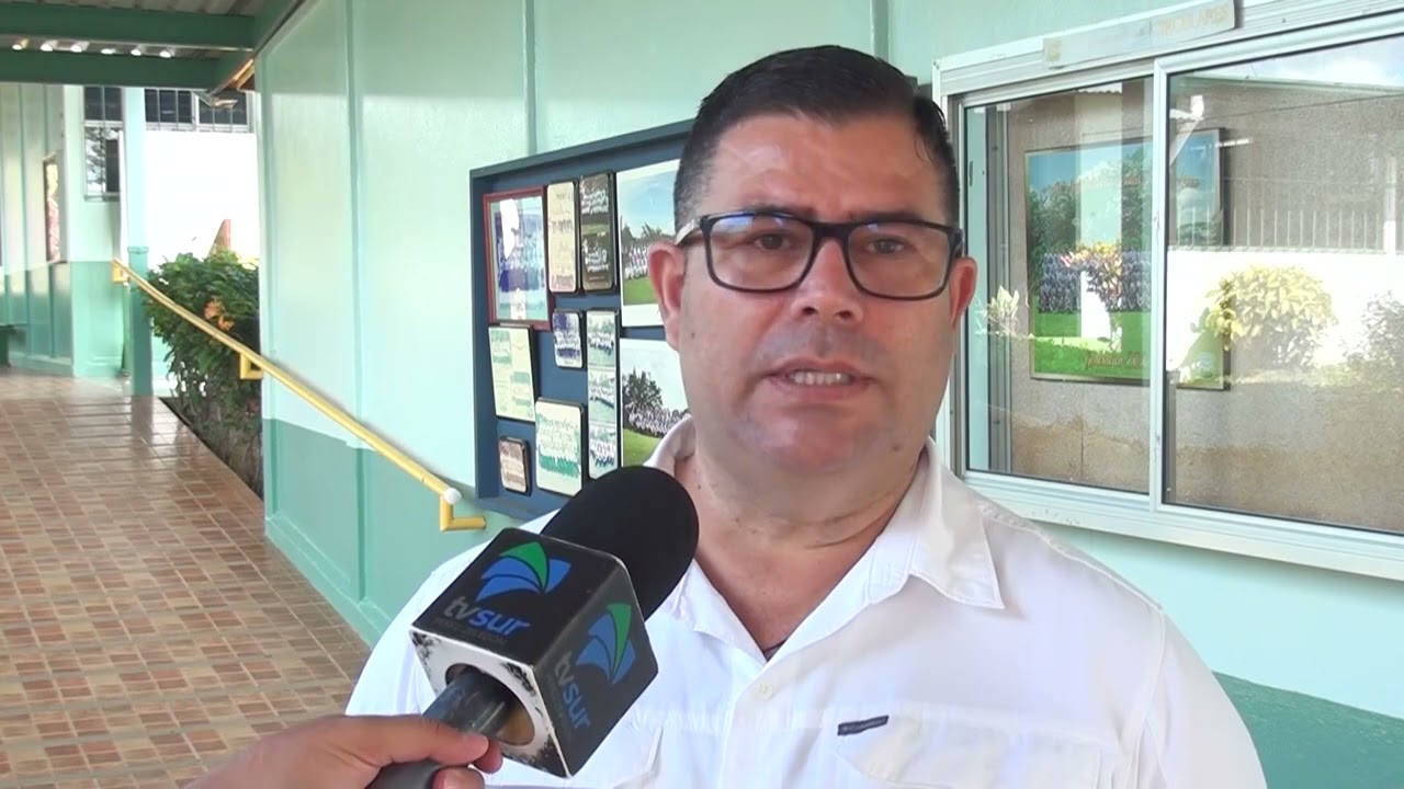 Tener un gimnasio es la lucha que mantienen en el CTP Ambientalista de Pedregoso