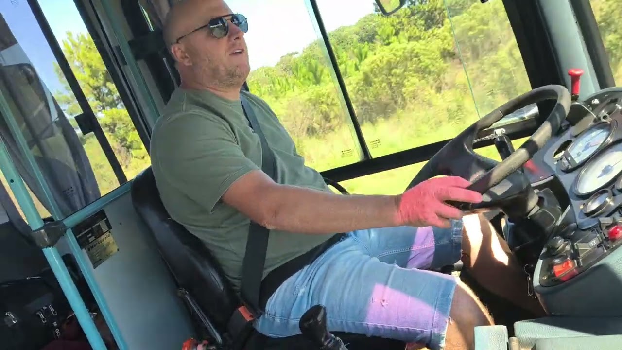 Saindo do Ypê RS sentido MS, Rafael Parizotto no comando da máquina !!!!!
