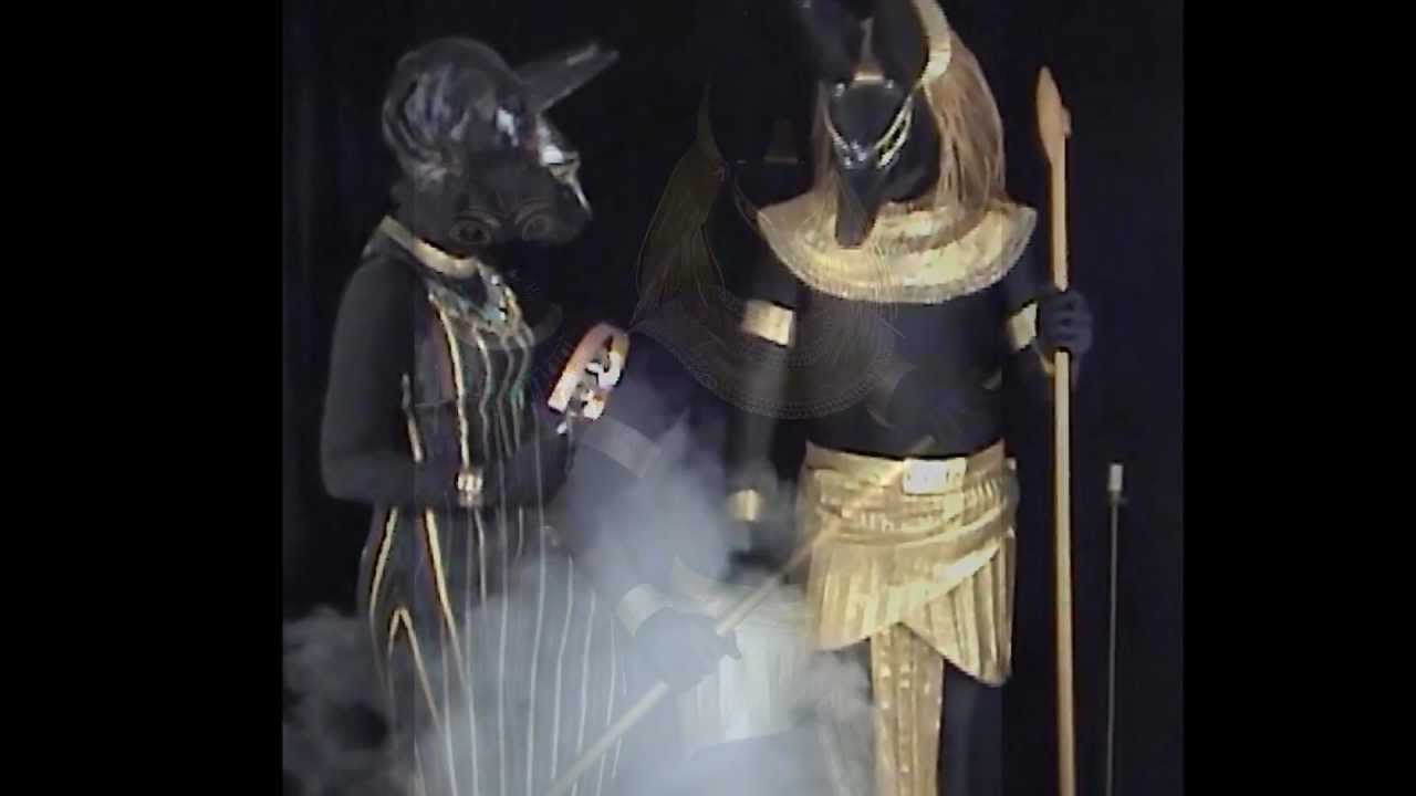 Constructing Bastet, the Egyptian Goddess