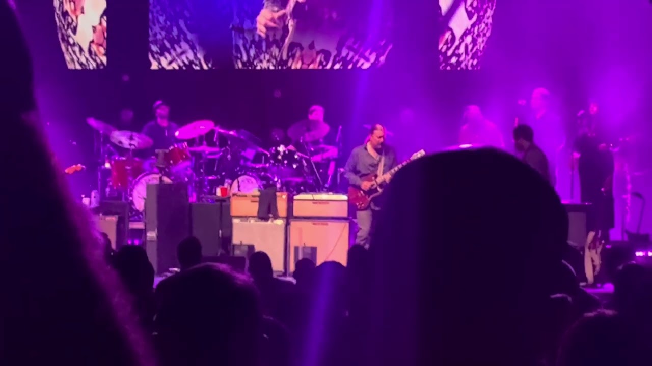 Why Does Love Got To Be So Sad? (Derek and the Dominos cover) - Tedeschi Trucks Band- March 10, 2026