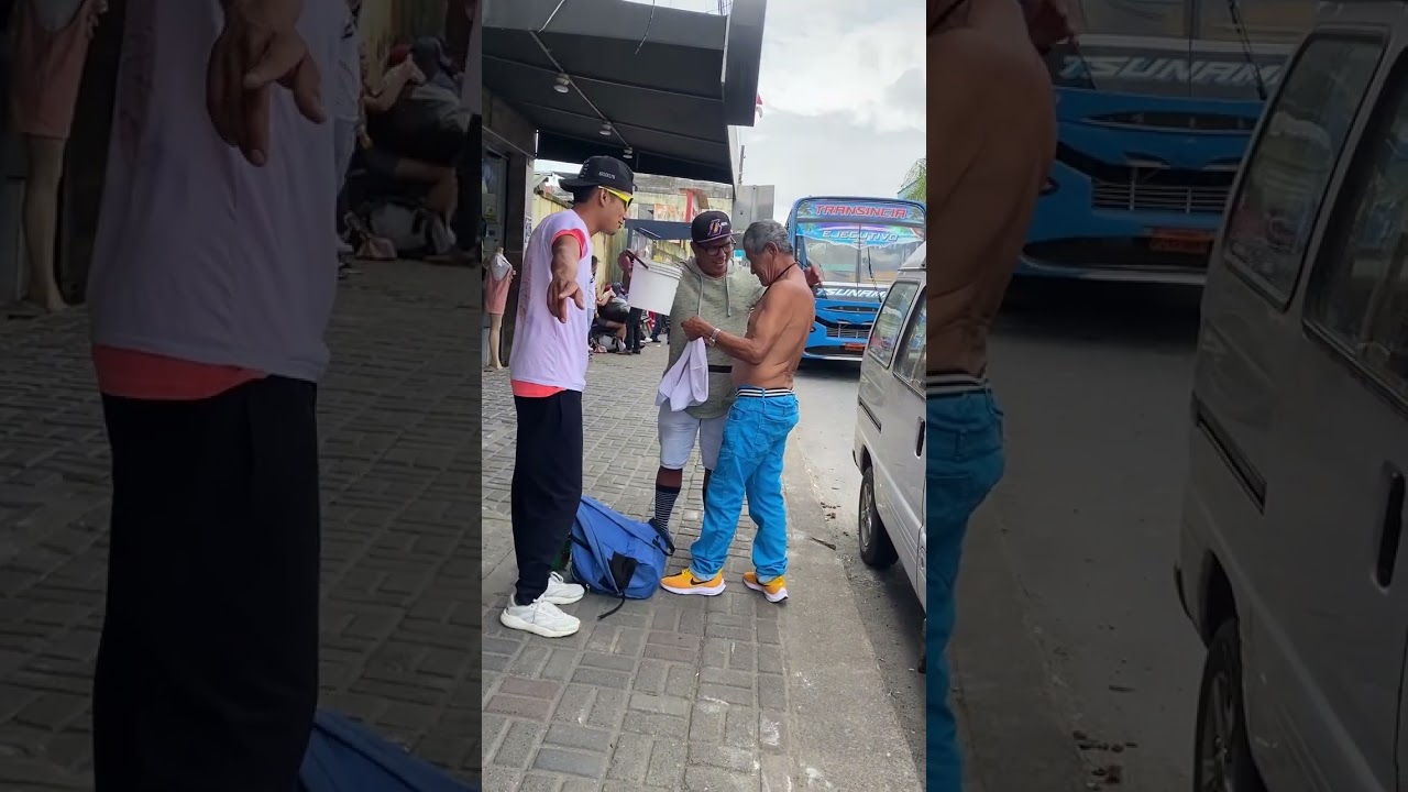 Hacemos creer a las personas que les pintamos la ropa 👕🤣