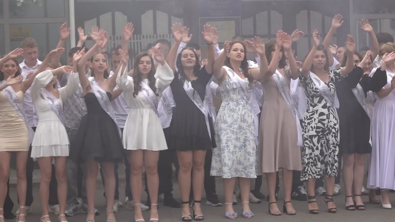 Фрагменти випускного вечора 9-х класів в Балтському ліцеї №2
