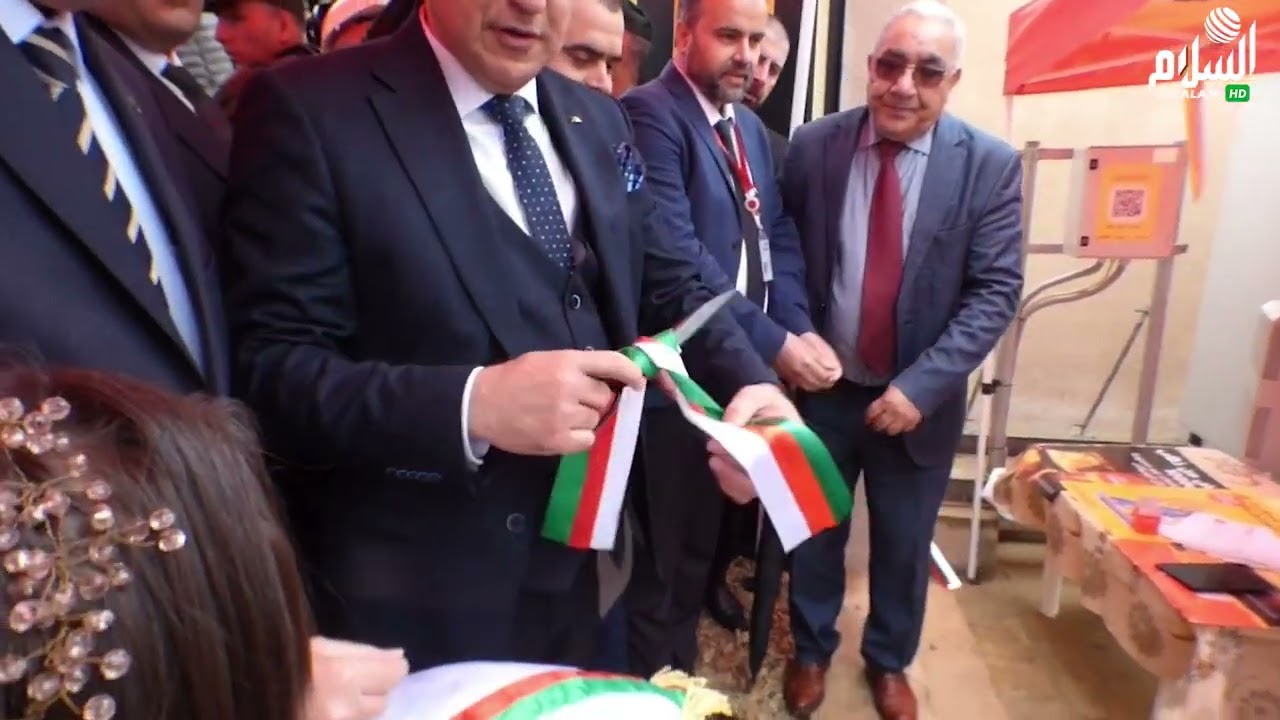 الحدث : وزير البريد و المواصلات السلكية و الاسلكية يعاين مشاريع قطاعه بولاية الشلف