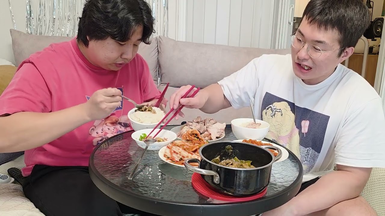 김장 김치와 돼지고기 수육 먹방