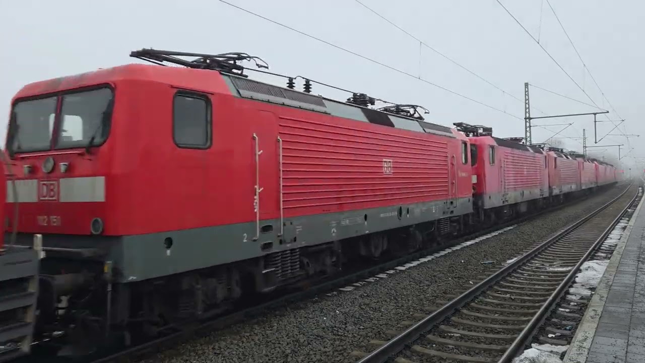 SCHROTTZUG 8 LOKOMOTIVEN    POCIĄG NA ZŁOM 8 LOKOMOTYW     SCRAP TRAIN 8 LOCOMOTIVES
